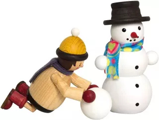Drechslerei Kuhnert Holzfigur Mäxchen mit Schneekugel und Schneemann